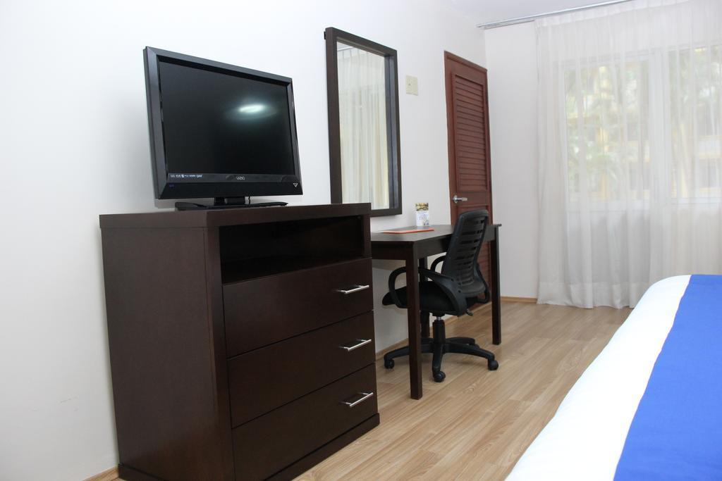 Gamma Tampico Hotel Exterior photo